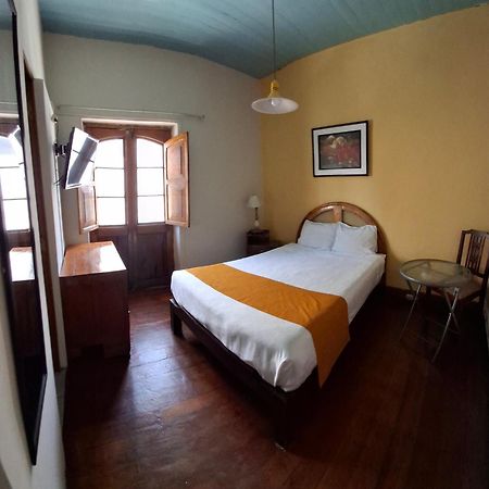 Hostal Lluvia De Oro Arequipa Eksteriør billede