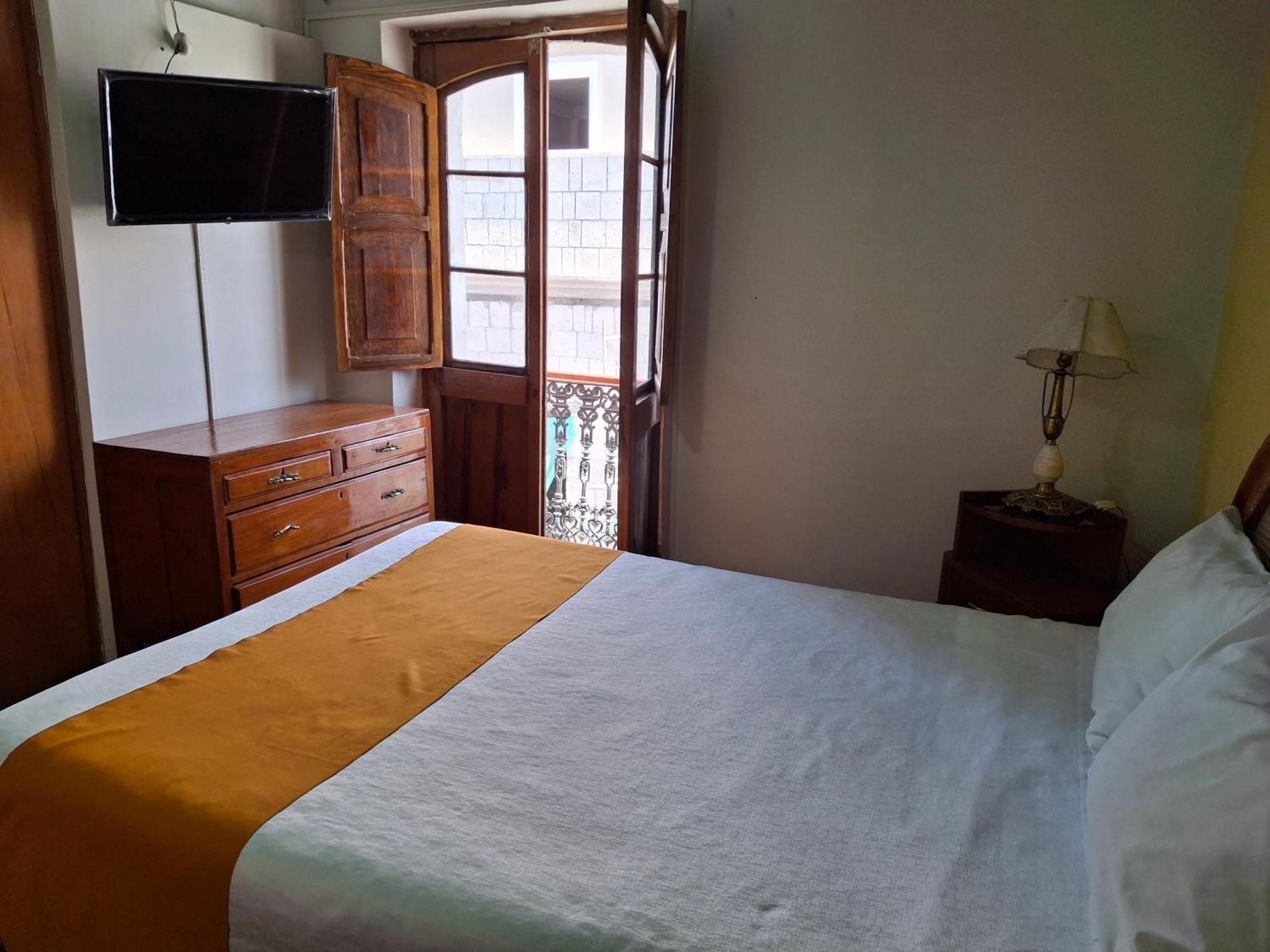 Hostal Lluvia De Oro Arequipa Eksteriør billede